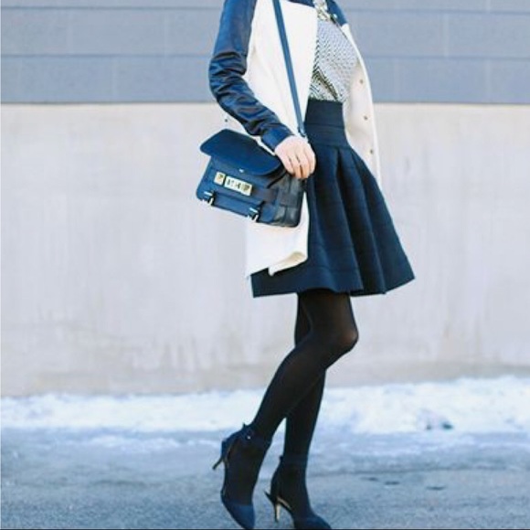 Black miniskirt from Anthropologie - Picture 2 of 8